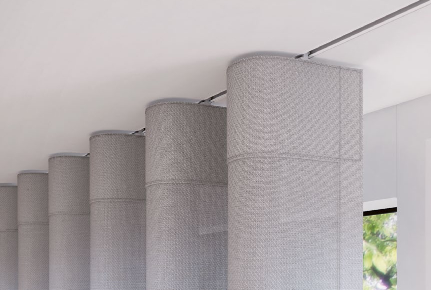 Priglaistomas lubinis užuolaidų bėgelis, pritaikytas pagal lango matmenis Klaipėdoje ✅